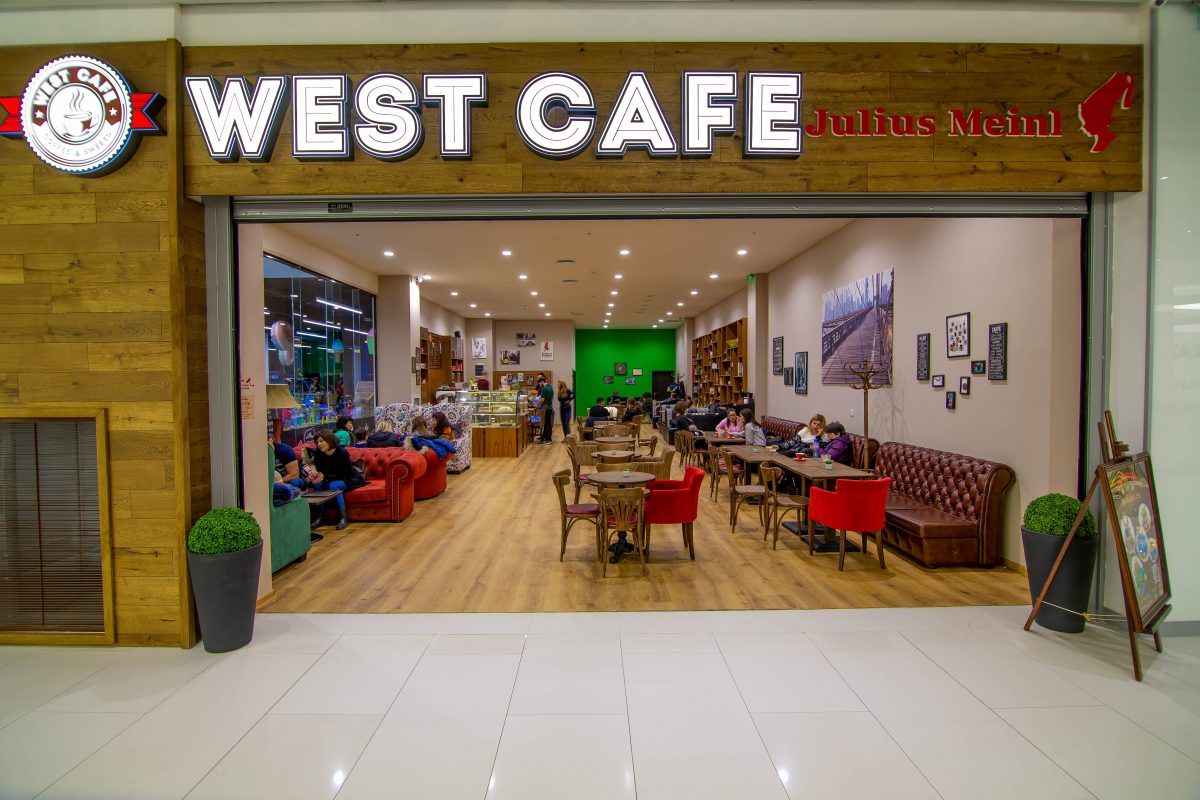 West Cafe Plovdiv Plaza